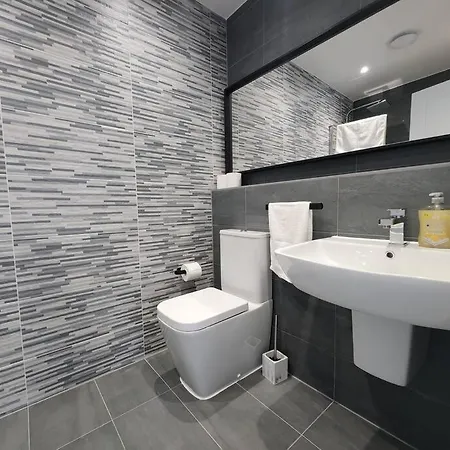 Paradigm Court, Brand New 2-Bedroom Flat4, Oxford Exterior photo