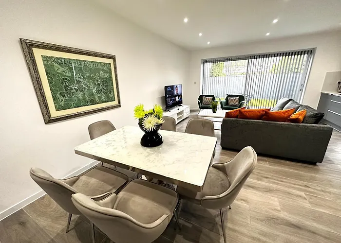 Paradigm Court, Brand New 2-Bedroom Flat4, Oxford