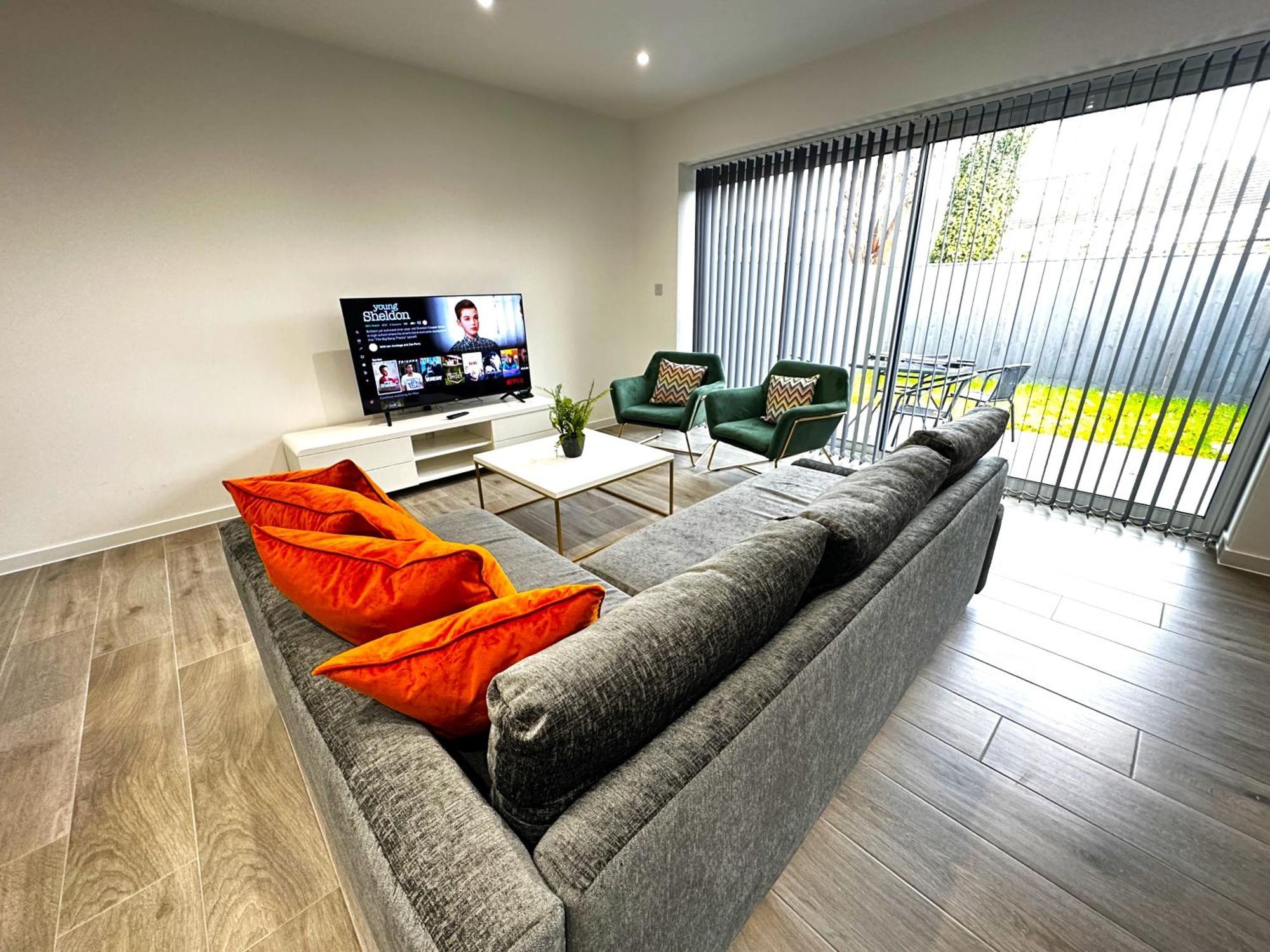 Paradigm Court, Brand New 2-bedroom Flat4, Oxford